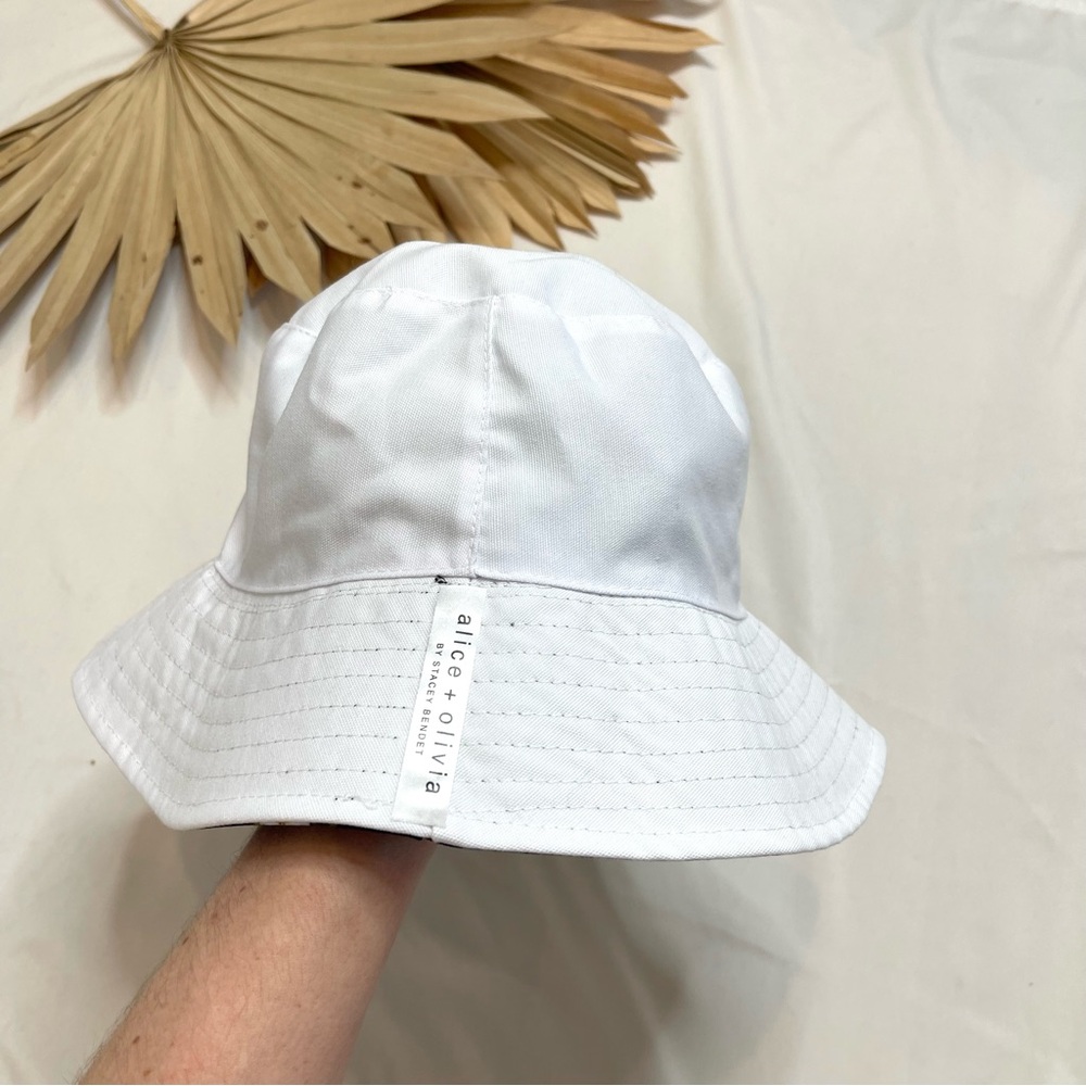 Alice + Olivia Reversible Floral Daisy Sunflower White Black Bucket Sun Hat Cap - Picture 7 of 7
